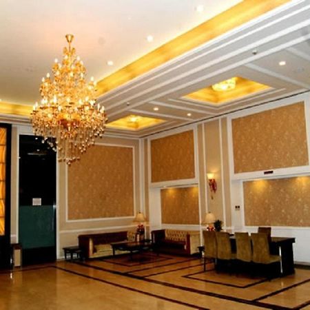 Hotel Royal Panna Shahjahanpur Exterior photo